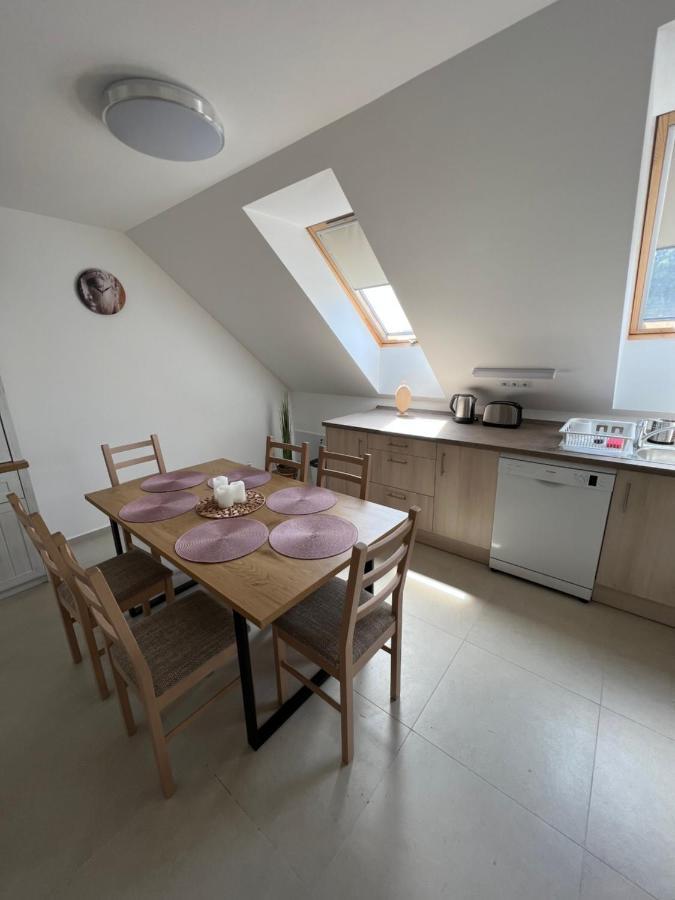Janhaz Apartman Revfueloep Экстерьер фото